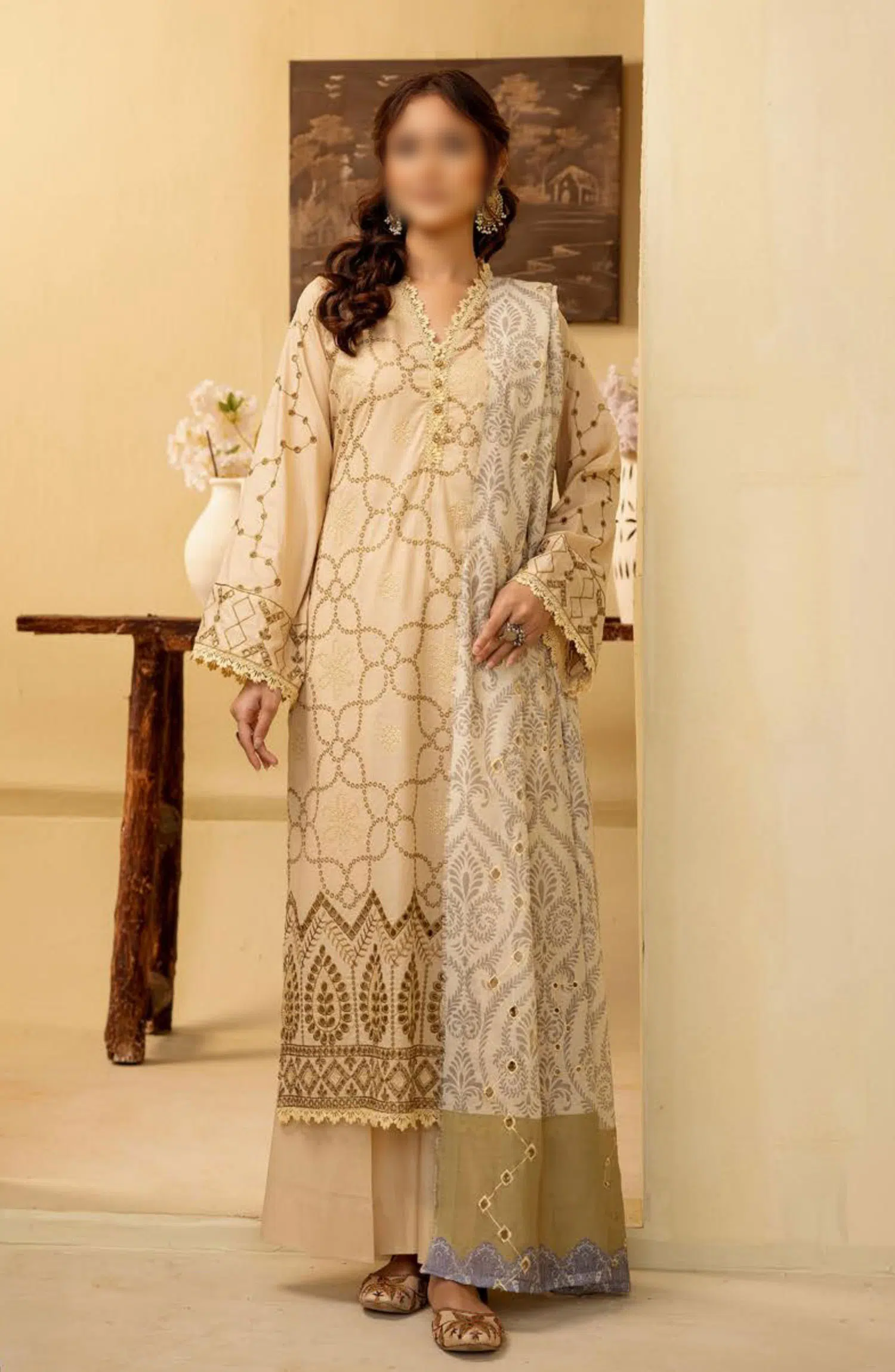 Layla Premium Embroidered Lawn Collection 2024 - Design 08